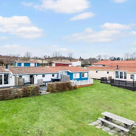 6818-allinge-madselokke-5-hus-65 Feriehus *